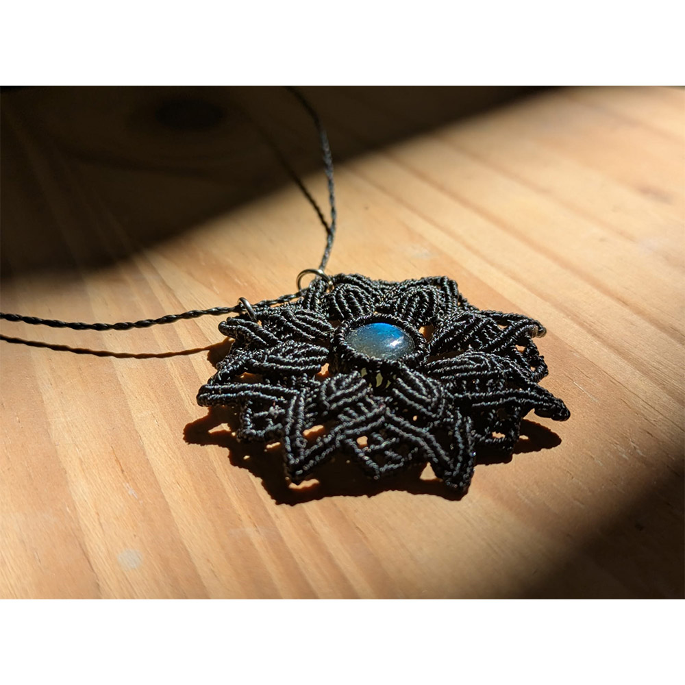 Mandala con labradorita